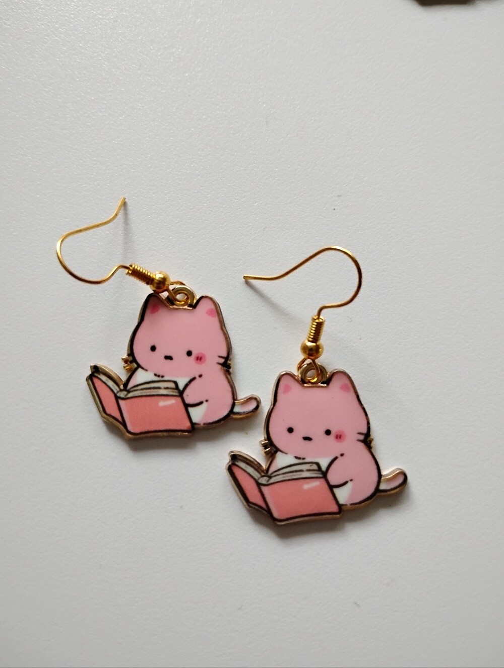 Cute Cat Reading Earrings - Pink Cat Book Charm